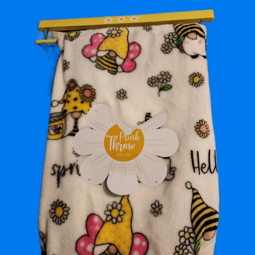 Plush Throw Blanket
